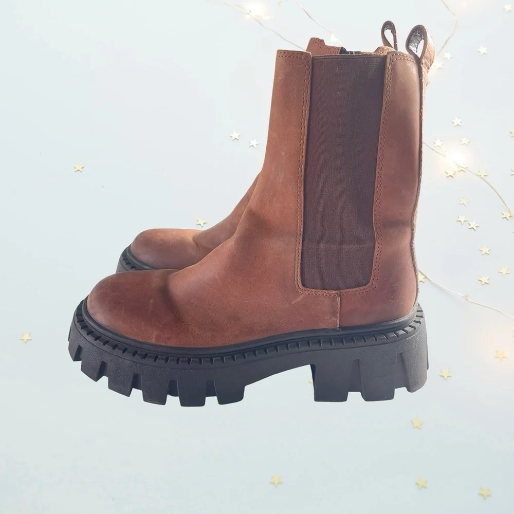 Steve Madden Chunky Brown Leather Ankle Boots size 5M - Picture 5 of 7